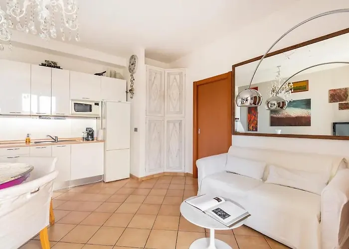 Glassy Apartment